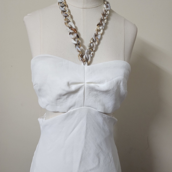 Zara - Picture 2 of 3